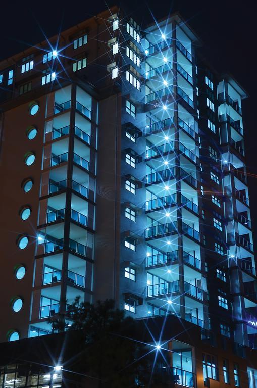 C2 Esplanade Service Apartments Даруин Екстериор снимка