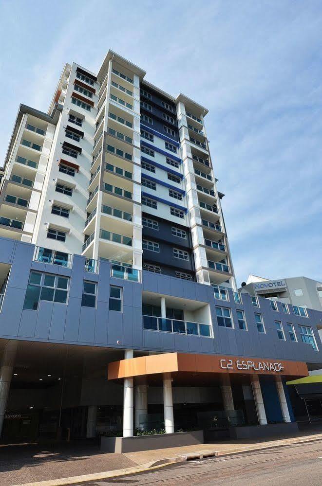 C2 Esplanade Service Apartments Даруин Екстериор снимка